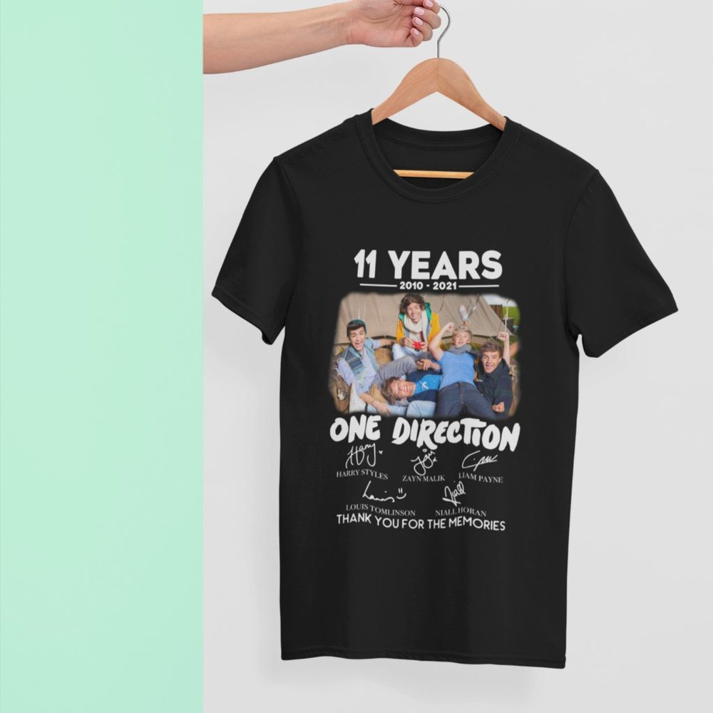 Vintage 11 Years One Direction 2010 - 2021 T-Shirt